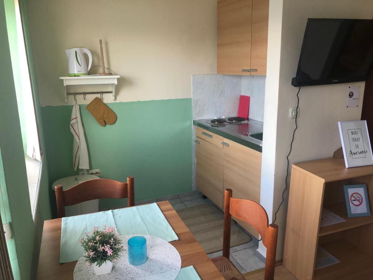 Apartmani Beach Miskovici, Otok Pag Extérieur photo